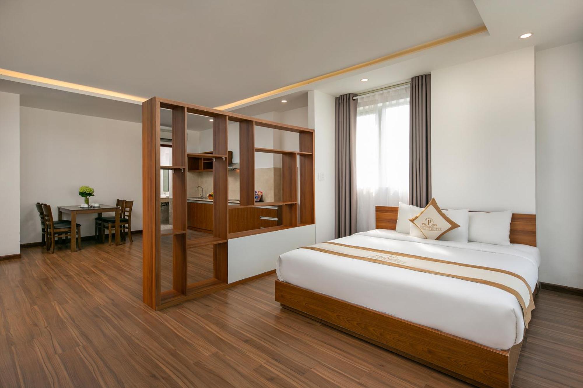 Prague Da Nang Beach Hotel Eksteriør bilde